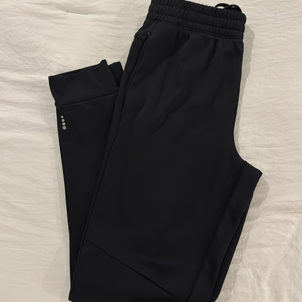 BALANCE fleece jogger size small zipper back pocket